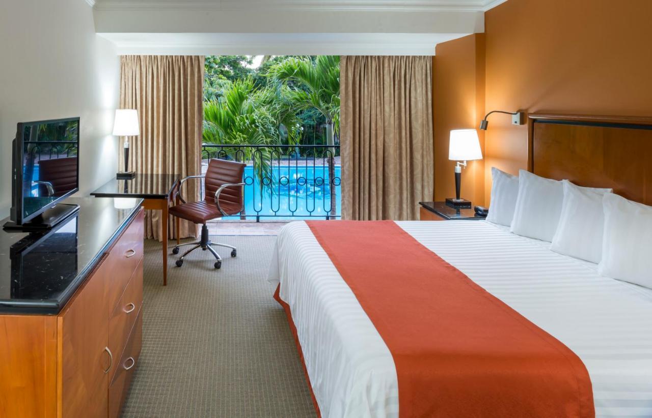 Hs Hotsson Hotel Tampico Dış mekan fotoğraf